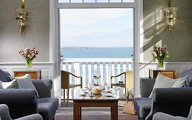 Dunmore House Hotel  4*